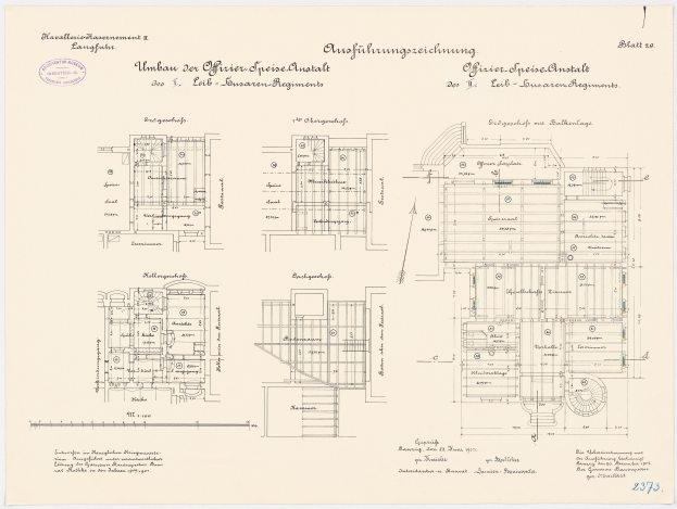 Grundrisszeichnung des ehemaligen Bundeskanzleramts in der Bundesrepublik Deutschland, zeigt detaillierte architektonische Planung und Text.