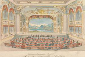 Eine Zeichnung eines Theaters mit Menschen im Auditorium, detaillierte Wandentwürfe, eine beleuchtete Decke und dekorativer Text unten.